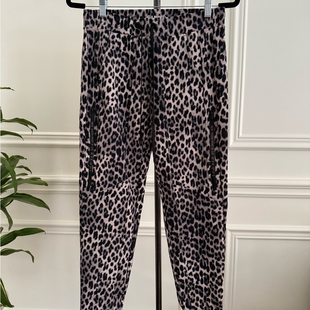 CAMBIO- Leopard Print Pants